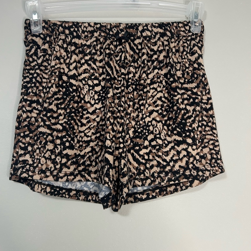 Stylish Just Be Women's Black and Tan Shorts, Size S